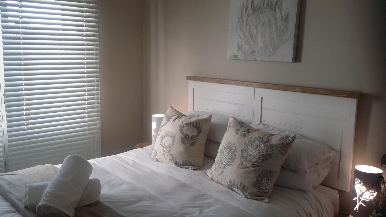 Corban Cottage Hermanus Buitenkant foto